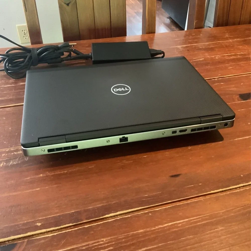 Dell Precision 7530 Intel i7-8850H, 16GB RAM, 512GB GB SSD, NVIDIA Quadro P1000